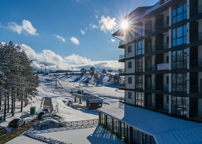 Lux Monet 즐라티보